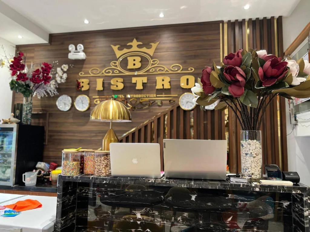 Bistro Hotel Grand World Phu Quoc Exterior foto